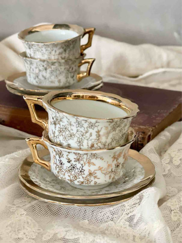 TAZZINE DA CAFFE' IN...