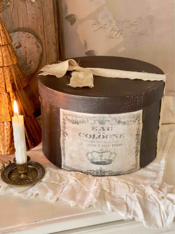 CAPPELLIERA CIOCCOLATO