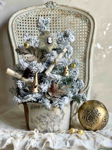 ALBERO DI NATALE NEL PAIOLO