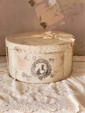 CAPPELLIERA AVORIO CON...