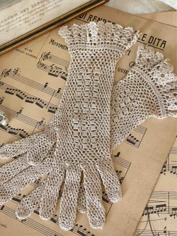 GUANTINI ARTIGIANALI FRANCESI