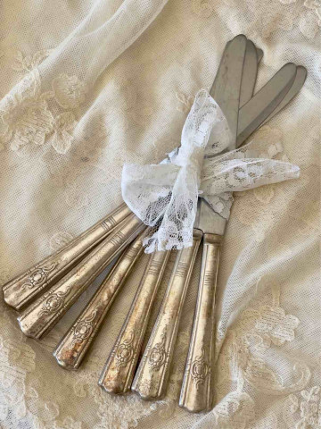 SET SEI COLTELLI BROCANTE