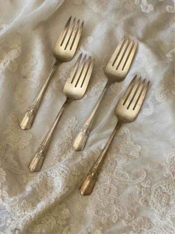 SET QUATTRO FORCHETTINE...