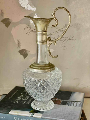 CARAFFA IN VETRO PRESSATO